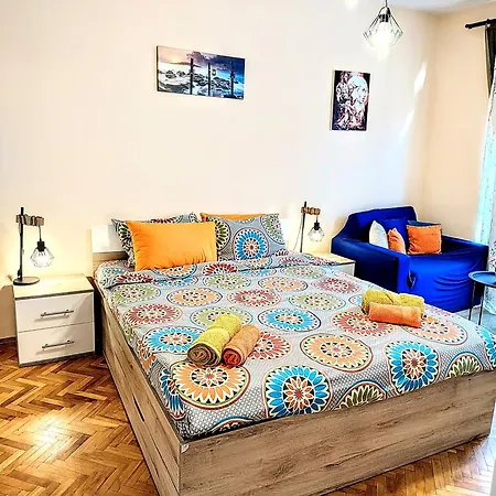 Mimi's Place/ уют в центъра на Apartment
