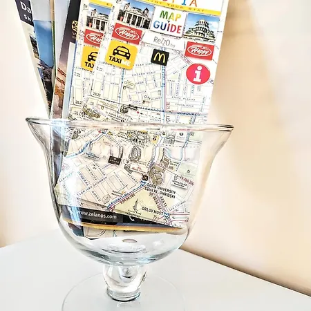 Mimi's Place/ уют в центъра на